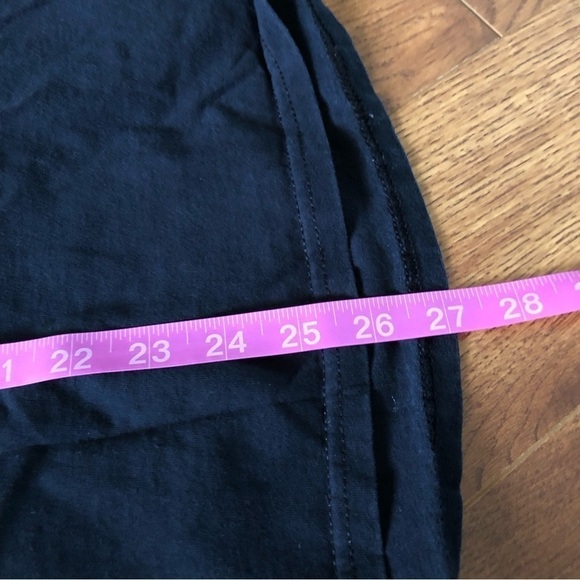 Star Wars Baby Yoda black short sleeve graphic tee in size M - Picture 6 of 6